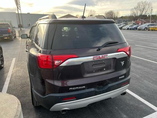 Maroon 2017 GMC Acadia SLT-1