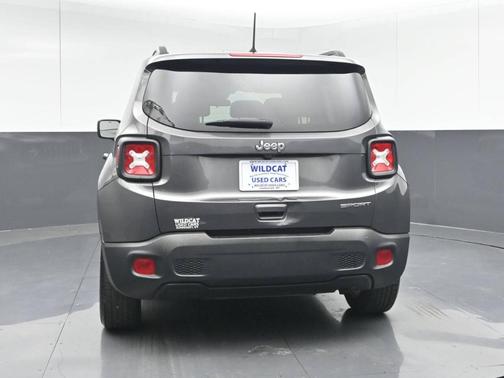Gray 2019 Jeep Renegade Sport