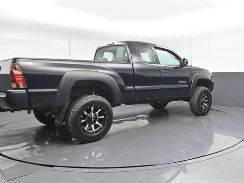 2014 Toyota Tacoma Base