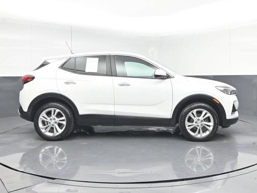 White 2022 Buick Encore GX Preferred