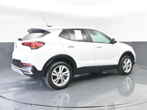 White 2022 Buick Encore GX Preferred