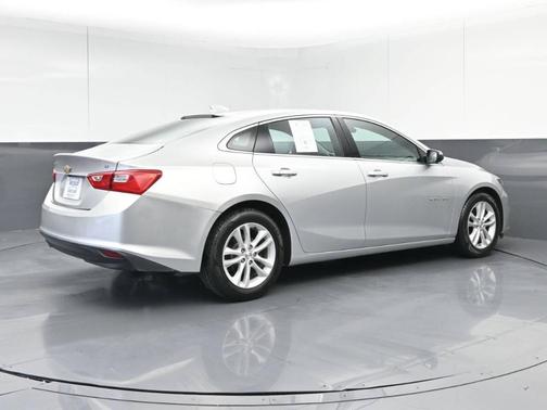 2016 Chevrolet Malibu 1LT