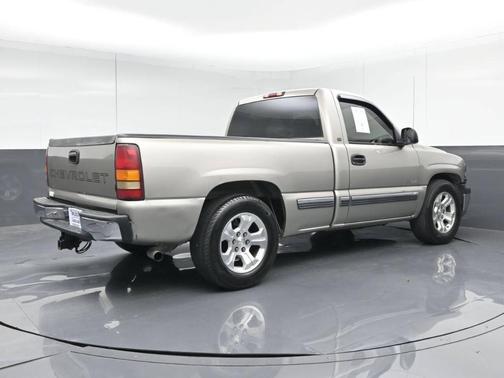 2002 Chevrolet Silverado 1500 LS