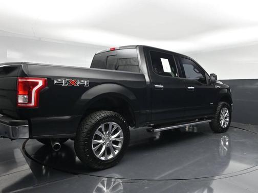 Black 2015 Ford F-150 XLT