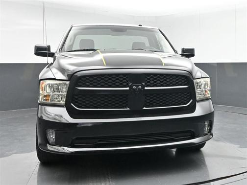 2018 RAM 1500 Tradesman/Express