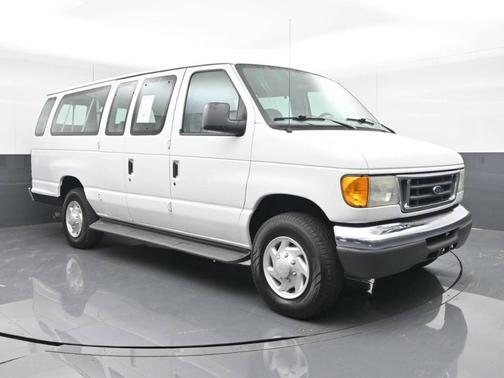 2006 Ford E350 Super Duty E-350
