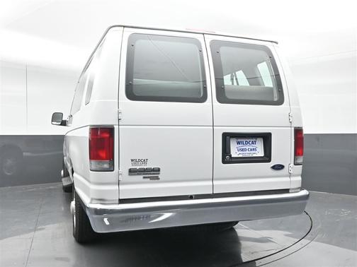 2006 Ford E350 Super Duty E-350