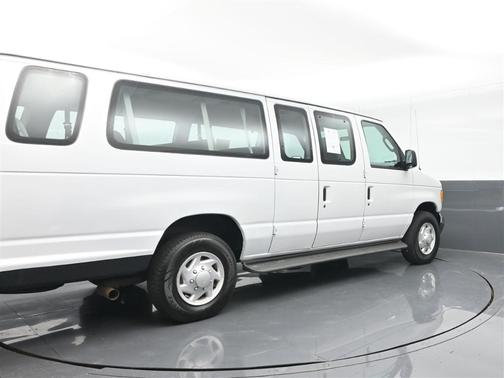 2006 Ford E350 Super Duty E-350