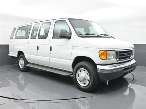 2006 Ford E350 Super Duty E-350