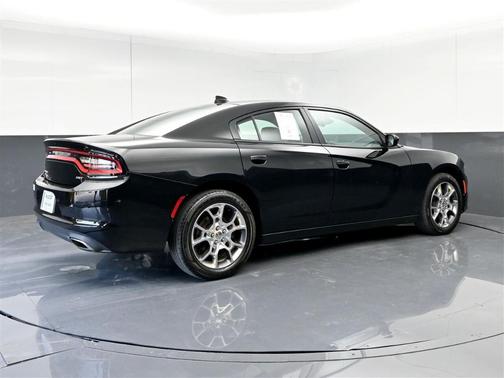 2015 Dodge Charger SXT