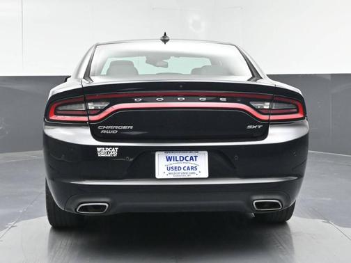 2015 Dodge Charger SXT
