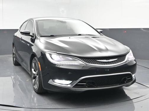 2016 Chrysler 200 C