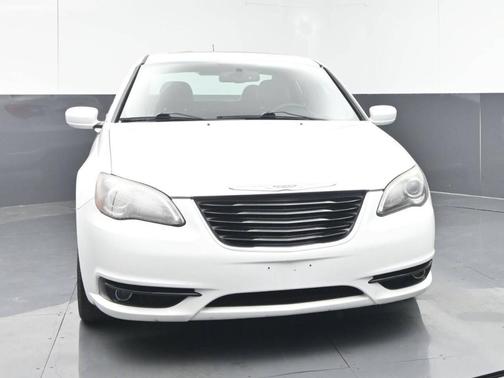 2012 Chrysler 200 S