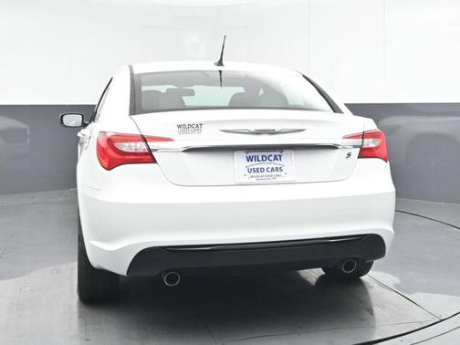 2012 Chrysler 200 S