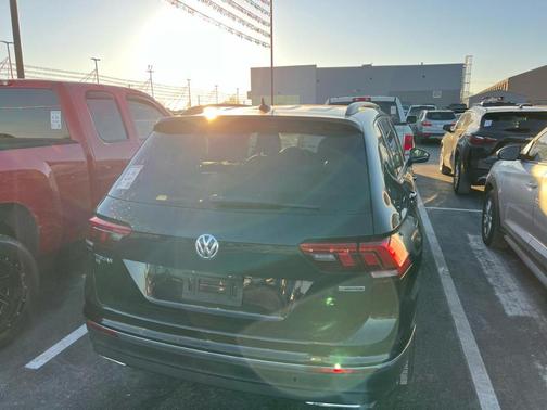 2020 Volkswagen Tiguan 2.0T SE