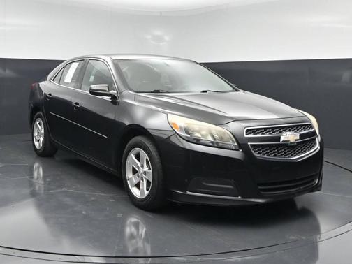 Black 2013 Chevrolet Malibu 1LS