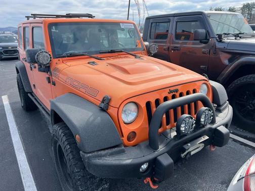 2013 Jeep Wrangler Unlimited Sahara