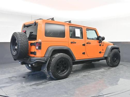 2013 Jeep Wrangler Unlimited Sahara