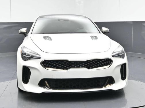2022 Kia Stinger GT-Line