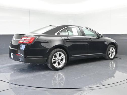 2019 Ford Taurus SE