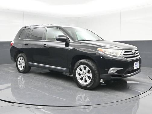 2013 Toyota Highlander Base