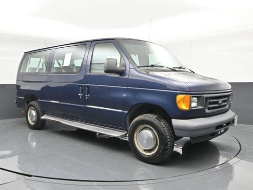2006 Ford E350 Super Duty XL