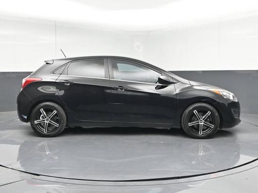 2016 Hyundai Elantra GT Base