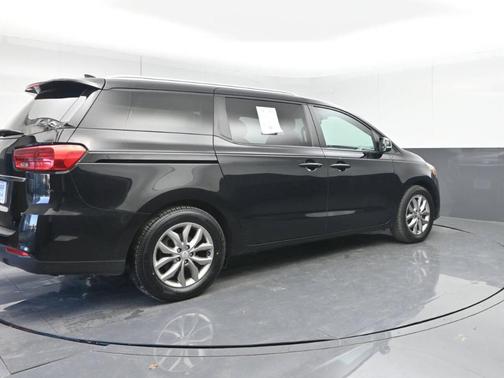 2019 Kia Sedona LX