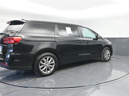 2019 Kia Sedona LX
