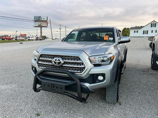 2016 Toyota Tacoma SR5