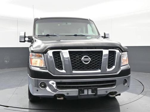 2013 Nissan NV Passenger NV3500 HD SL V8