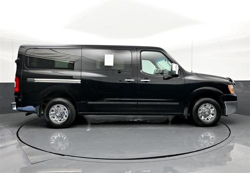 2013 Nissan NV Passenger NV3500 HD SL V8