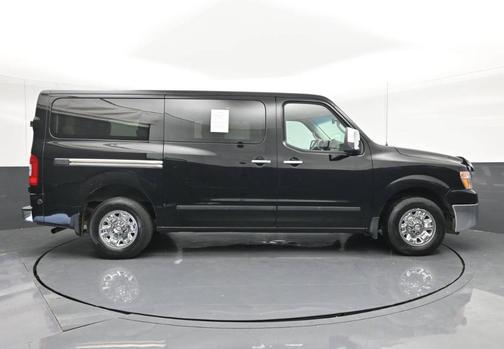 2013 Nissan NV Passenger NV3500 HD SL V8