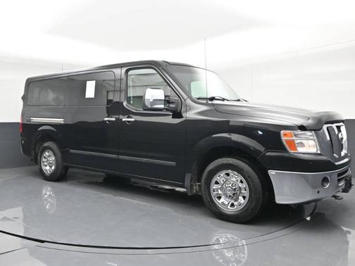 2013 Nissan NV Passenger NV3500 HD SL V8