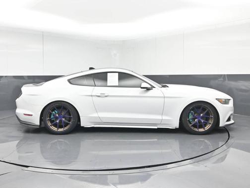 White 2016 Ford Mustang EcoBoost Premium
