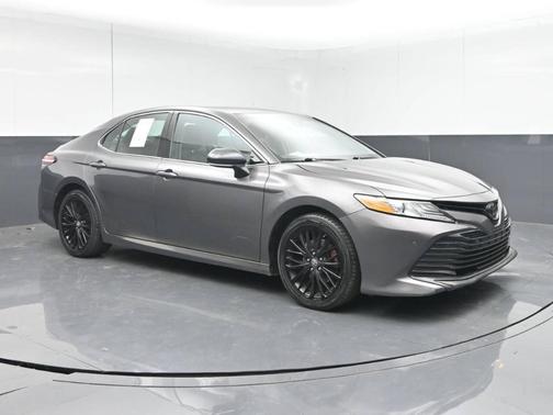2018 Toyota Camry XLE