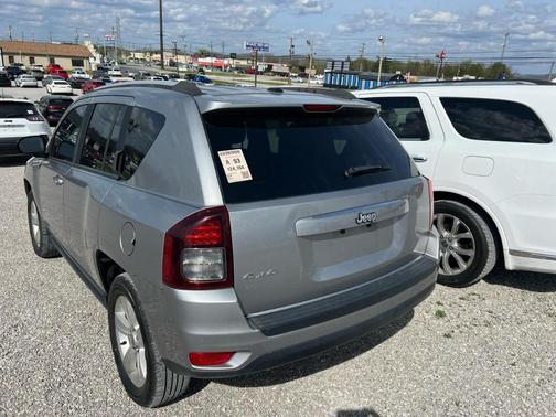 Silver 2016 Jeep Compass Sport