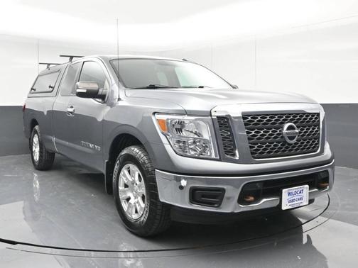 2018 Nissan Titan SV