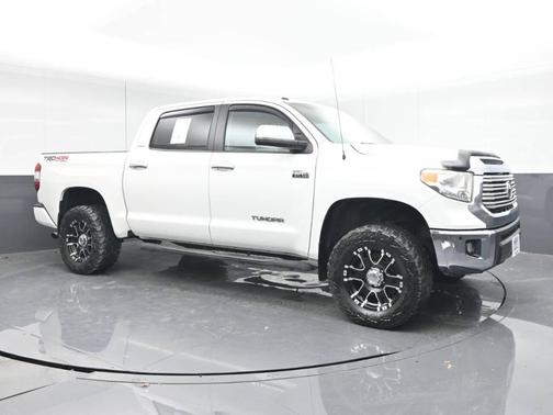 2017 Toyota Tundra Limited