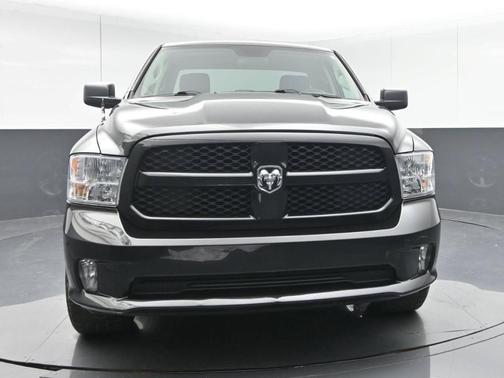 2018 RAM 1500 ST