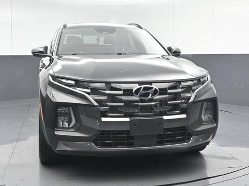 Black 2022 Hyundai SANTA CRUZ 2.5T Limited