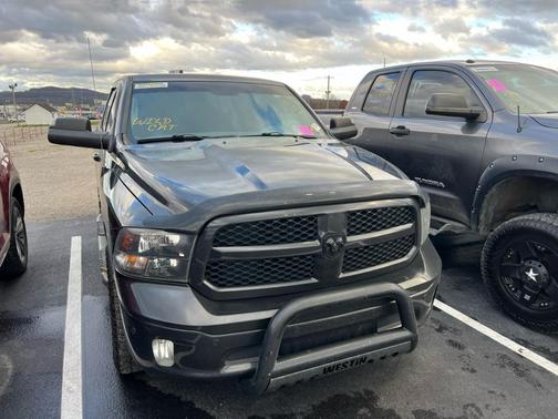 2019 RAM 1500 Classic SLT