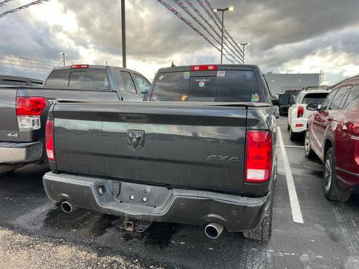 2019 RAM 1500 Classic SLT