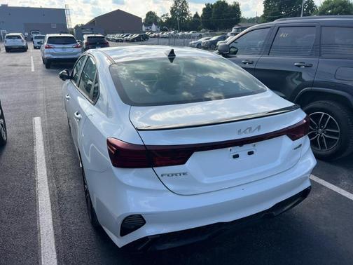 White 2022 Kia Forte GT-Line