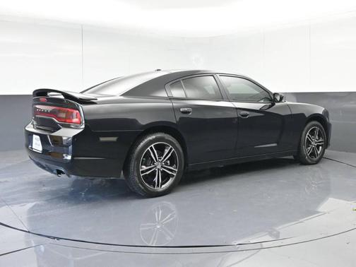 2014 Dodge Charger SXT
