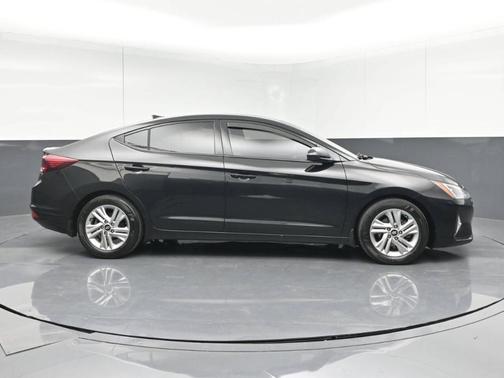 2020 Hyundai ELANTRA Limited