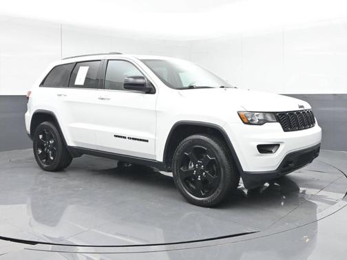 2020 Jeep Grand Cherokee Laredo