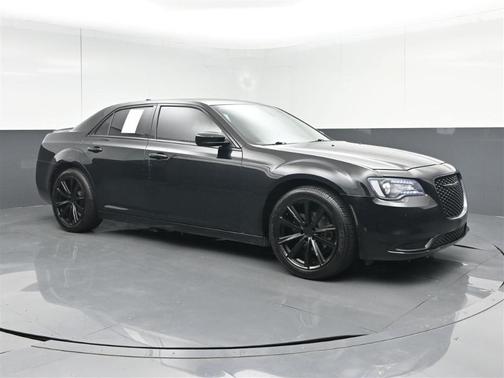 Black 2021 Chrysler 300 Touring