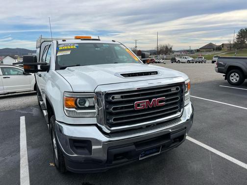 2018 GMC Sierra 2500 Base