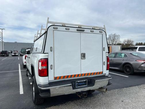 2018 GMC Sierra 2500 Base